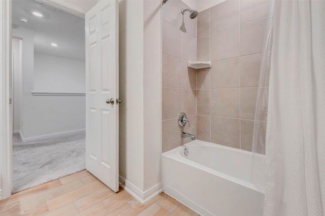 14611 Alderete Dr, Houston, TX 77068