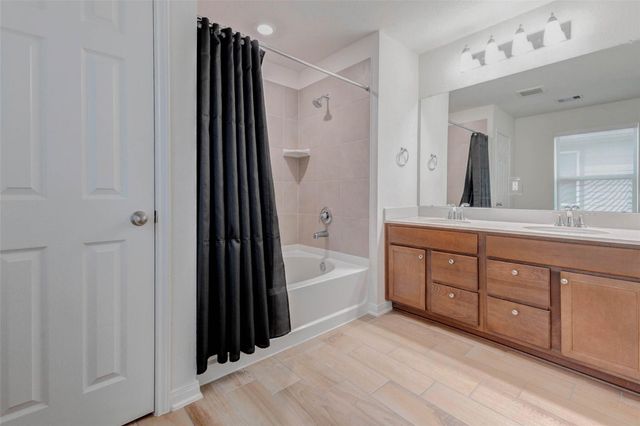 14611 Alderete Dr, Houston, TX 77068