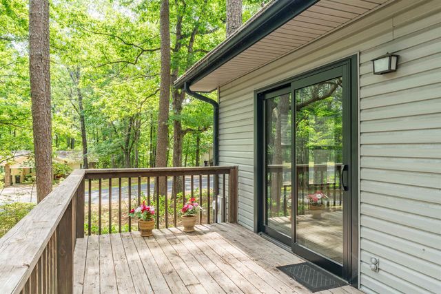 64 Pontevedra Drive, Hot Springs Village, AR 71909