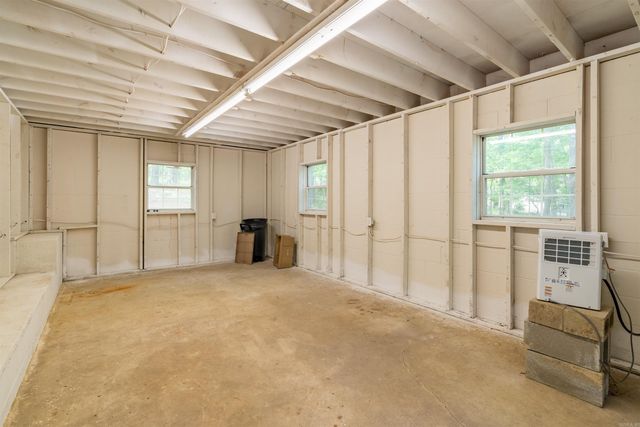 64 Pontevedra Drive, Hot Springs Village, AR 71909