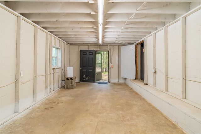 64 Pontevedra Drive, Hot Springs Village, AR 71909