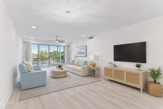 29 Yacht Club Drive 407, North Palm Beach, FL 33408