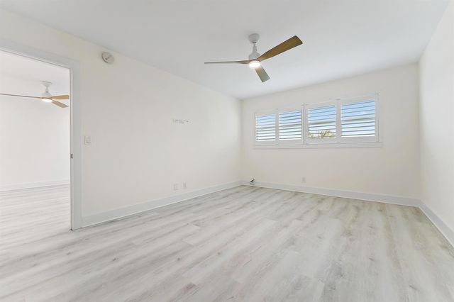 29 Yacht Club Drive 407, North Palm Beach, FL 33408