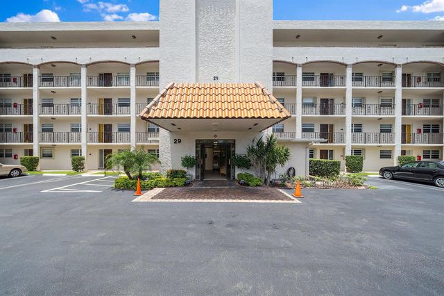 29 Yacht Club Drive 407, North Palm Beach, FL 33408