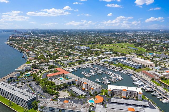 29 Yacht Club Drive 407, North Palm Beach, FL 33408