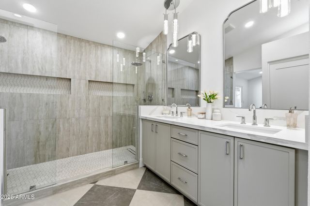 9167 E KIMBERLY Way, Scottsdale, AZ 85255