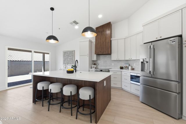 9167 E KIMBERLY Way, Scottsdale, AZ 85255