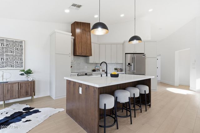 9167 E KIMBERLY Way, Scottsdale, AZ 85255