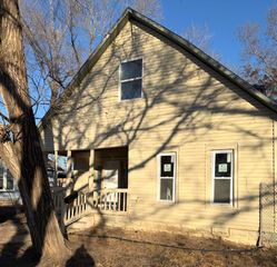 1632 S Saint Francis St, Wichita, KS 67211