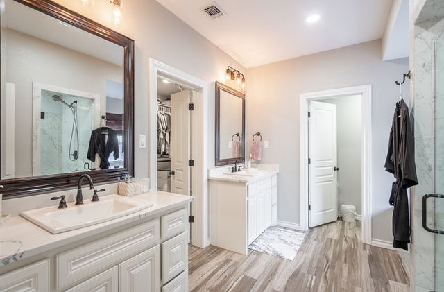 1208 Desert Rose Dr, Midland, TX 79705