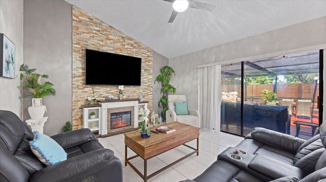 4258 S Landar Drive, Lake Worth, FL 33463