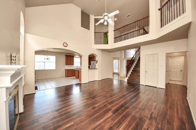 1607 Parkview Lane, Missouri City, TX 77459