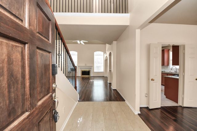 1607 Parkview Lane, Missouri City, TX 77459