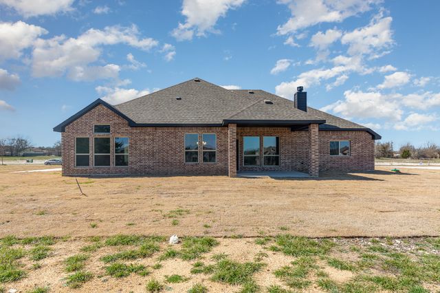 630 Crystal Lake Lane, Red Oak, TX 75154