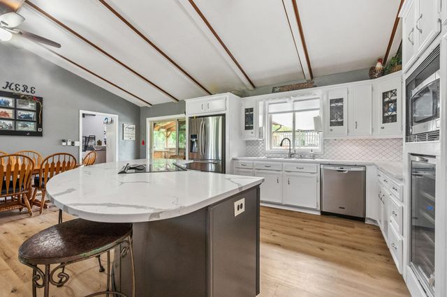 2126 County Road 661, Dayton, TX 77535