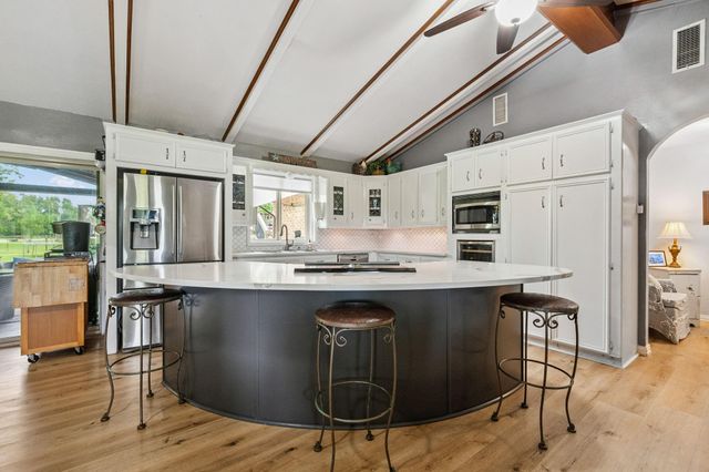 2126 County Road 661, Dayton, TX 77535