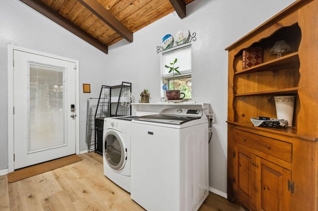 2126 County Road 661, Dayton, TX 77535