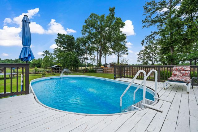 2126 County Road 661, Dayton, TX 77535