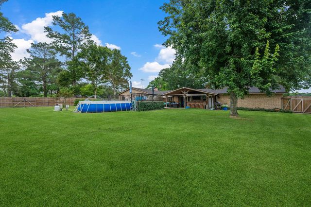 2126 County Road 661, Dayton, TX 77535