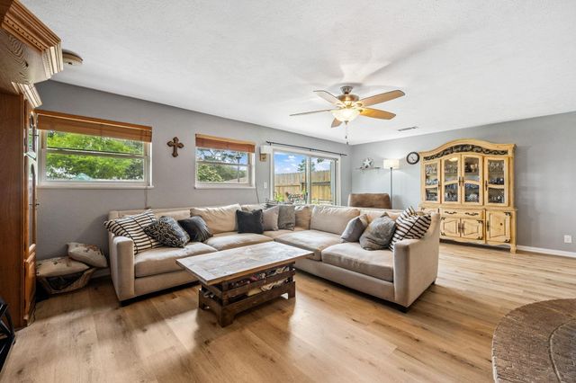 2126 County Road 661, Dayton, TX 77535