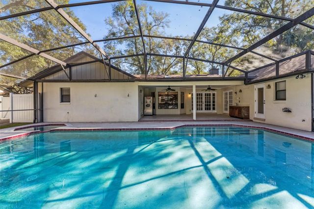 650 CAYUGA DRIVE, Winter Springs, FL 32708