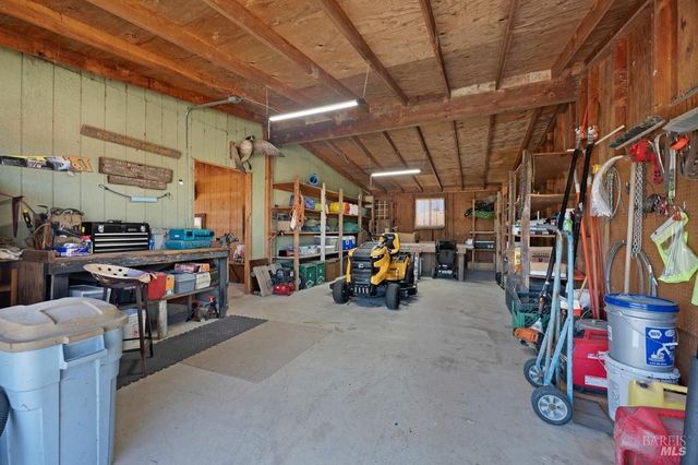 23180 Maffei Rd, Sonoma, CA 95476