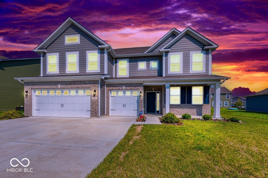 5782 Handbell Lane, Greenwood, IN 46143