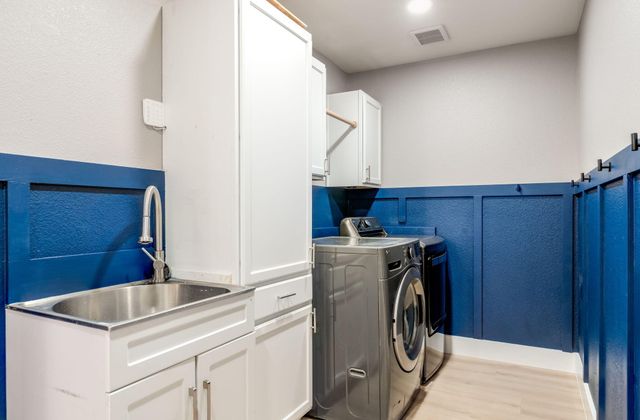 10032 Calle Bella NW, Albuquerque, NM 87114