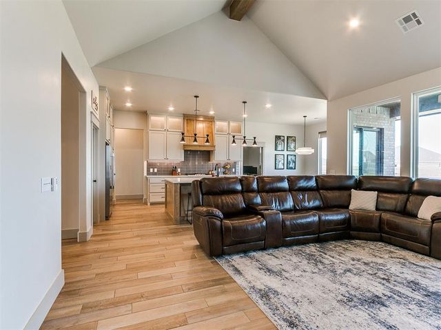 25311 Ethan Street, Cashion, OK 73016