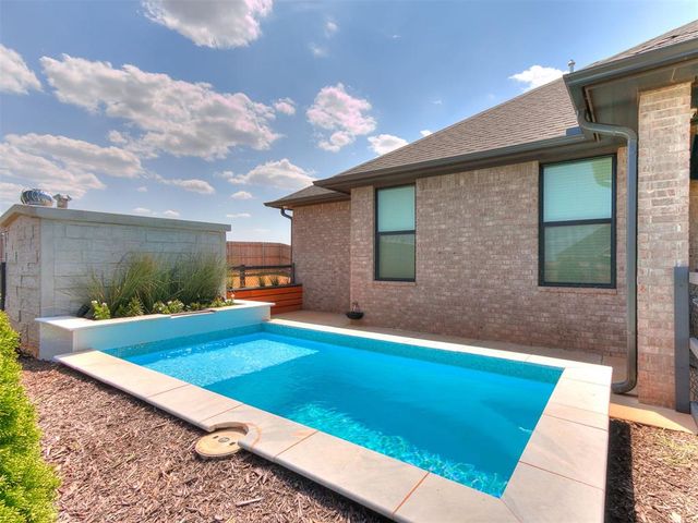 25311 Ethan Street, Cashion, OK 73016
