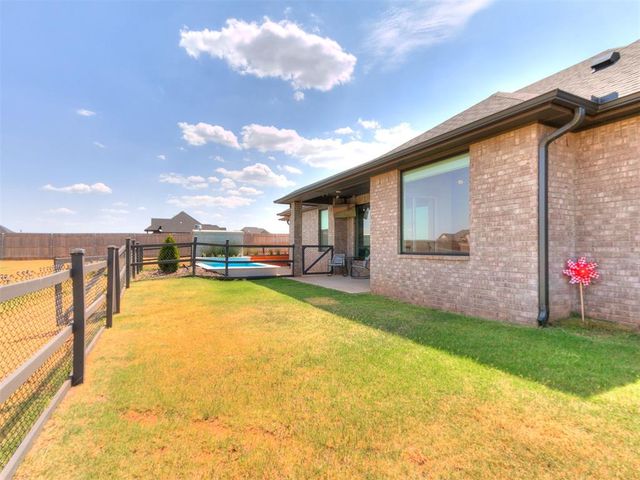 25311 Ethan Street, Cashion, OK 73016