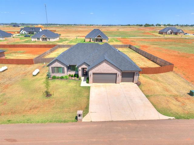 25311 Ethan Street, Cashion, OK 73016