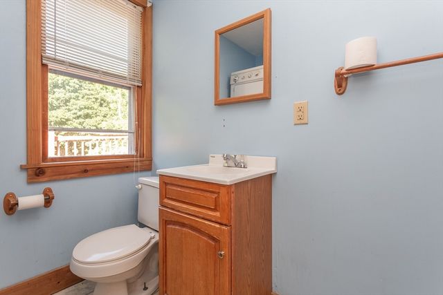 260 King Philip St, Raynham, MA 02767