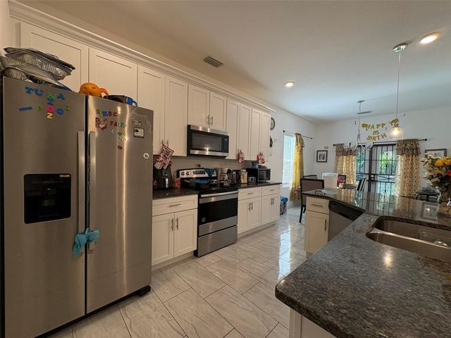 22 DEACON JONES BOULEVARD, Orlando, FL 32810