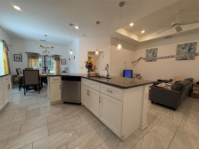 22 DEACON JONES BOULEVARD, Orlando, FL 32810