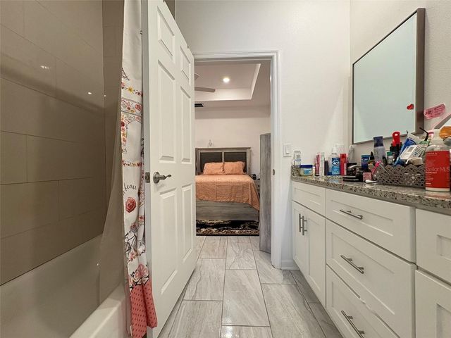 22 DEACON JONES BOULEVARD, Orlando, FL 32810