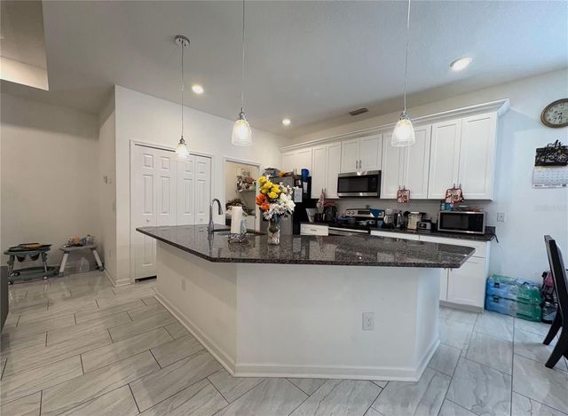 22 DEACON JONES BOULEVARD, Orlando, FL 32810
