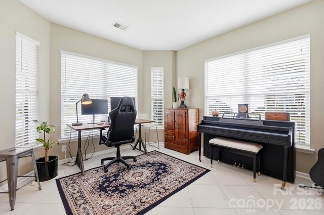 10933 Stone Trail Road, Charlotte, NC 28213