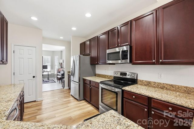 10933 Stone Trail Road, Charlotte, NC 28213