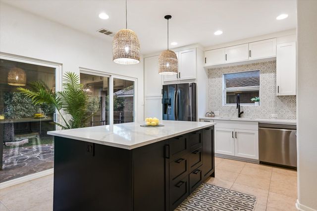 7711 Stephany Taylor DR, Austin, TX 78745