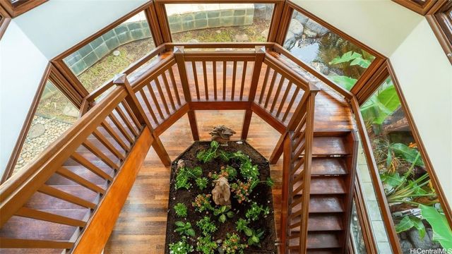 4240 Kaikoo Place, Honolulu, HI 96816