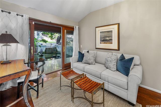 4240 Kaikoo Place, Honolulu, HI 96816