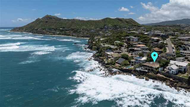 4240 Kaikoo Place, Honolulu, HI 96816