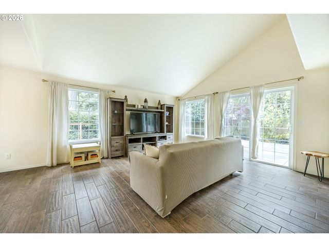 87760 SALTAIRE St, Florence, OR 97439