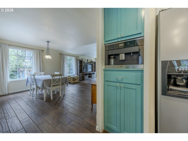 87760 SALTAIRE St, Florence, OR 97439