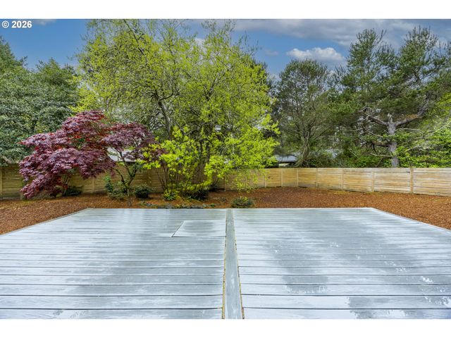 87760 SALTAIRE St, Florence, OR 97439