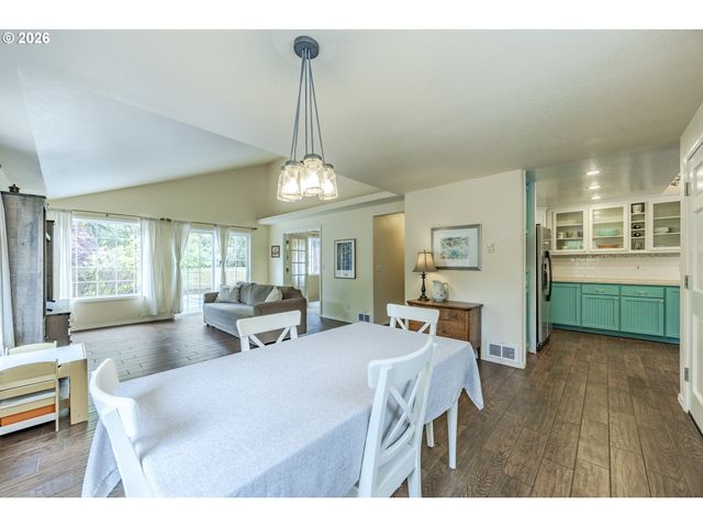 87760 SALTAIRE St, Florence, OR 97439