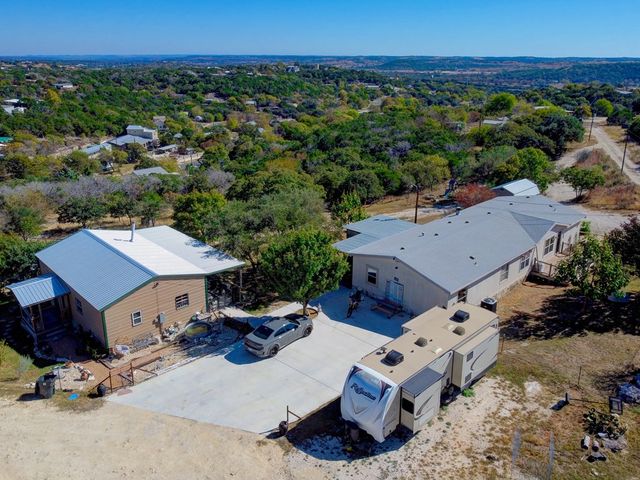 125 Valencia Dr, Kerrville, TX 78028