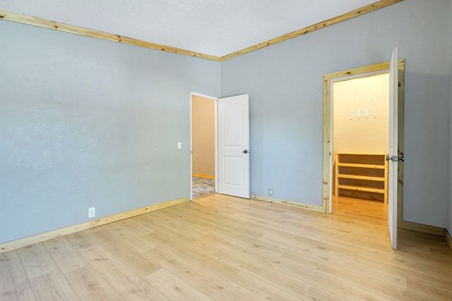 125 Valencia Dr, Kerrville, TX 78028