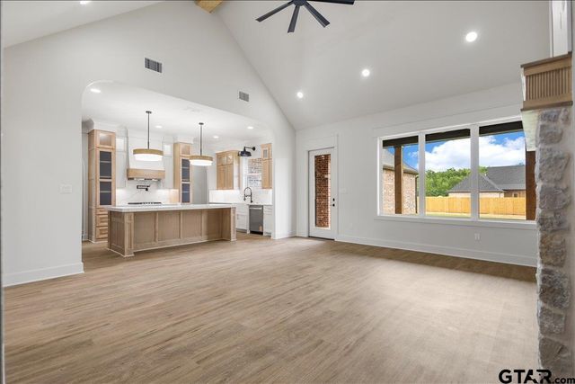 12385 Madison Xing, Bullard, TX 75757
